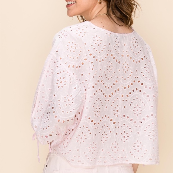 NWT! 💕 Baby Pink Woven Top - Picture 2 of 6